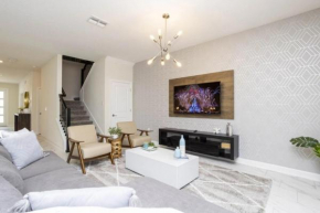 9 Bed Fun Rooms For Everyone Pool & Spa home